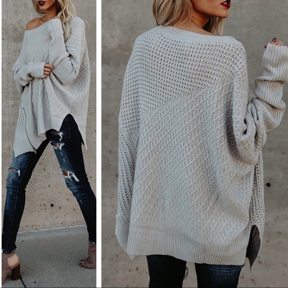 Sweaters - ✿NWT Oversized Batwing Pullover Sweater✿